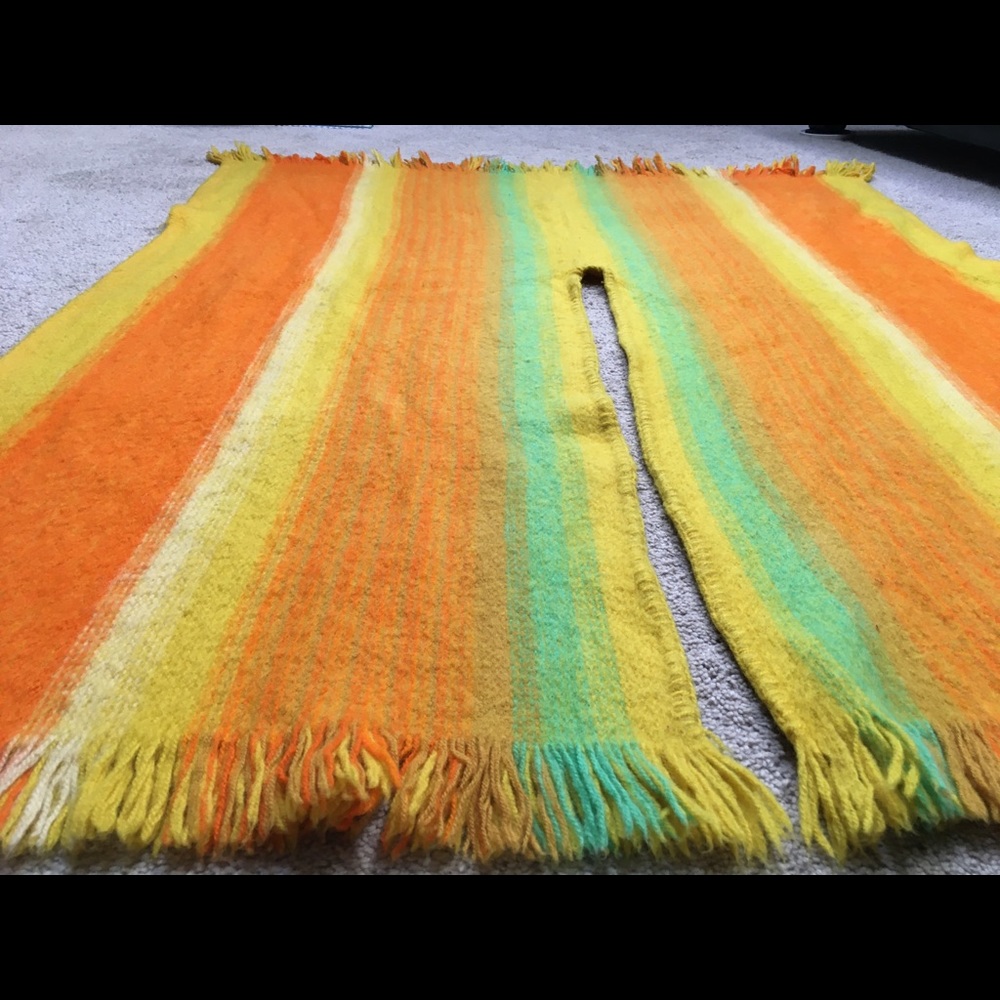 Vintage Wool Blanket Poncho Fringe Open-Front Hippie 60’s 70’s Orange Yellow